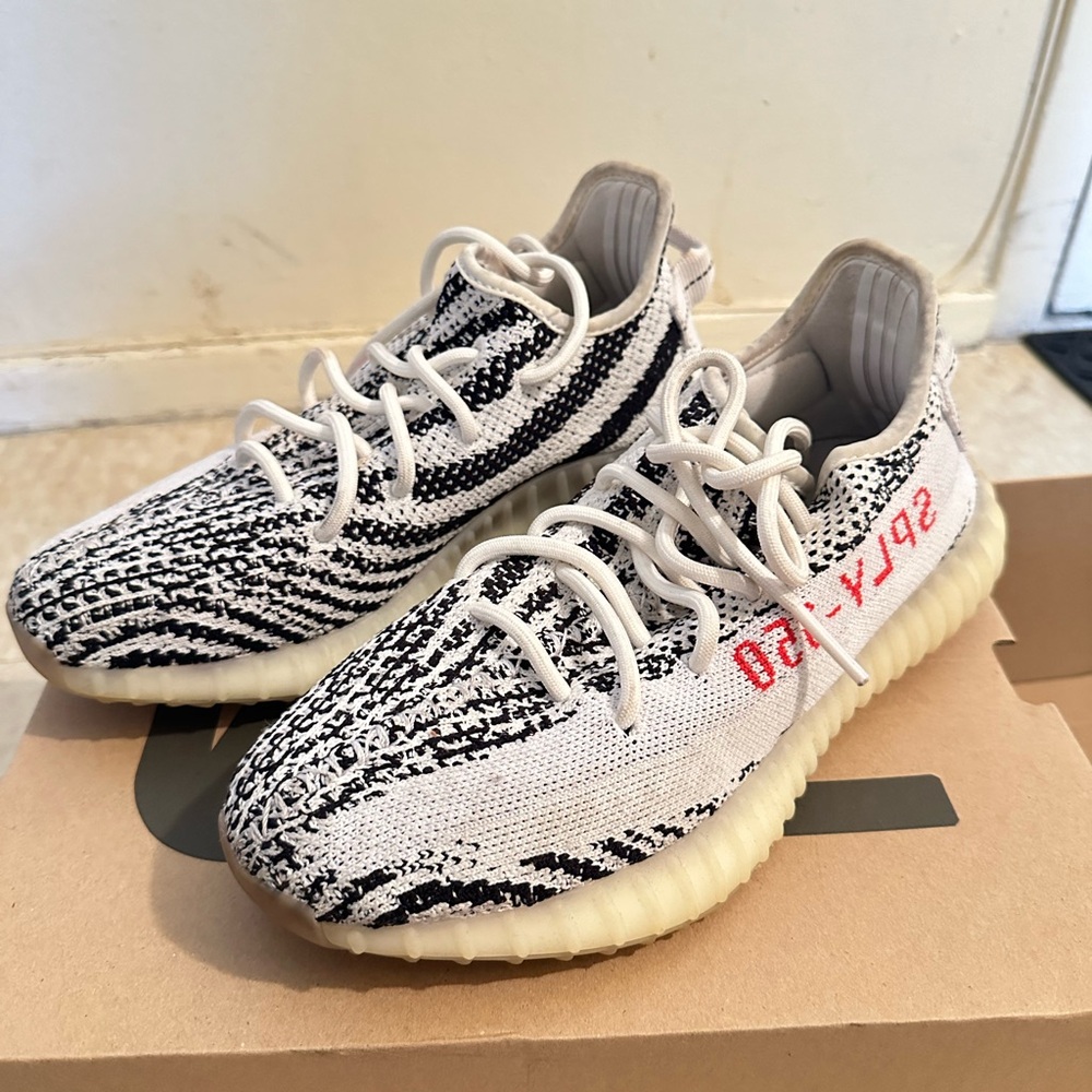 Adidas Kids Yeezy Boost 350 V2 - White and Black